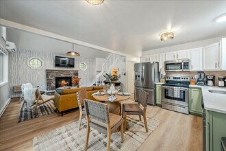 109 Rising Sun Ct in Pocono Lake, PA - Building Photo - Building Photo