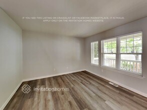 5513 Komachin Loop SE in Lacey, WA - Building Photo - Building Photo