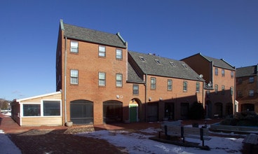 185 Stevens St in Hyannis, MA - Building Photo - Building Photo