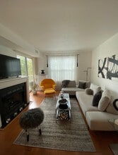 1645 International Dr, Unit 308 in Tysons, VA - Building Photo - Building Photo