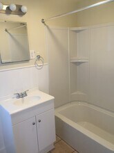 720 E Wright St in Milwaukee, WI - Building Photo - Building Photo