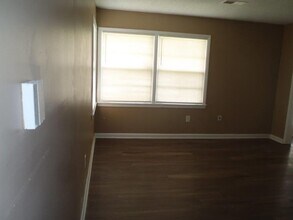 4843 Violet Ave in Memphis, TN - Building Photo - Building Photo