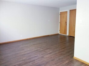 1803 21st Ave Pl, Unit 1803 in Coralville, IA - Foto de edificio - Building Photo