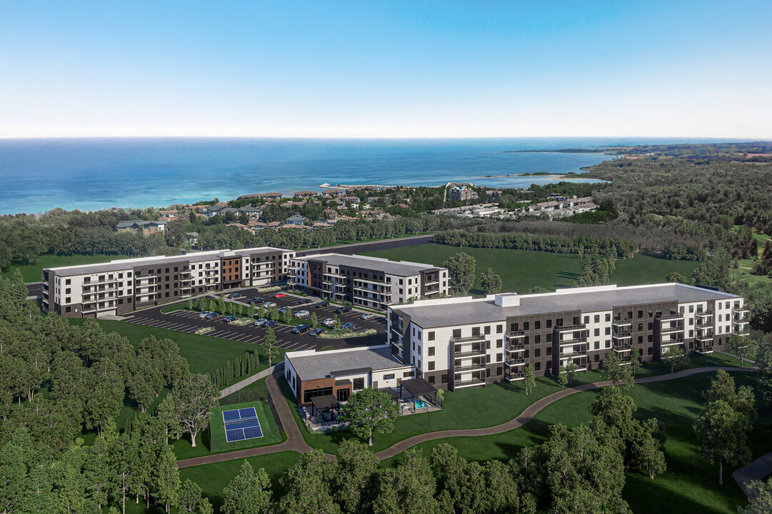 Silvercreek Apartments in Collingwood, ON - Building Photo