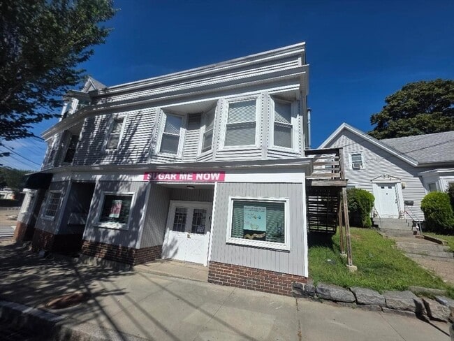 373 Granite St in Quincy, MA - Building Photo - Building Photo