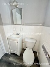 1087 Grand Ave in Cincinnati, OH - Building Photo - Building Photo