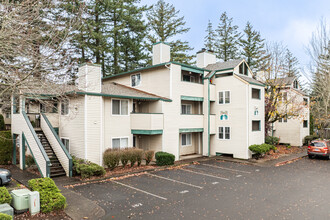 Mountain Meadows in Troutdale, OR - Building Photo - Building Photo