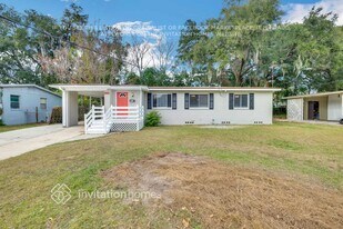 5815 Oliver St in Jacksonville, FL - Building Photo