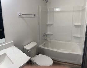 6886 W Lilly Pad Cir in Wasilla, AK - Building Photo - Building Photo