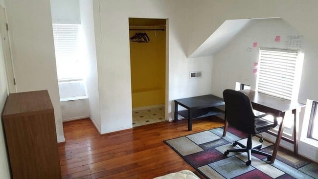 822 S Bell Ave in Chicago, IL - Building Photo - Building Photo
