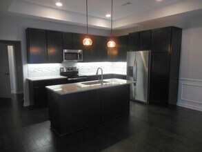 5657 Arbor Chase Dr in Ann Arbor, MI - Building Photo - Building Photo