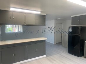 5638 Atlee Ave, Unit 5638 in Jacksonville, FL - Foto de edificio - Building Photo