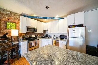 616 Columbus Ave, Unit 7 in Boston, MA - Building Photo - Building Photo