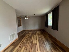 1215 Dellwood Ave in Columbus, OH - Building Photo - Building Photo