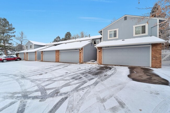 property at 2756 S Lansing Way