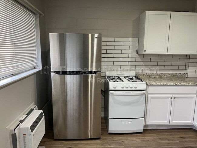 317 Clarendon Ave in Columbus, OH - Building Photo - Building Photo