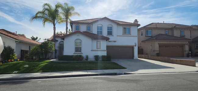 property at 32849 Northshire Cir