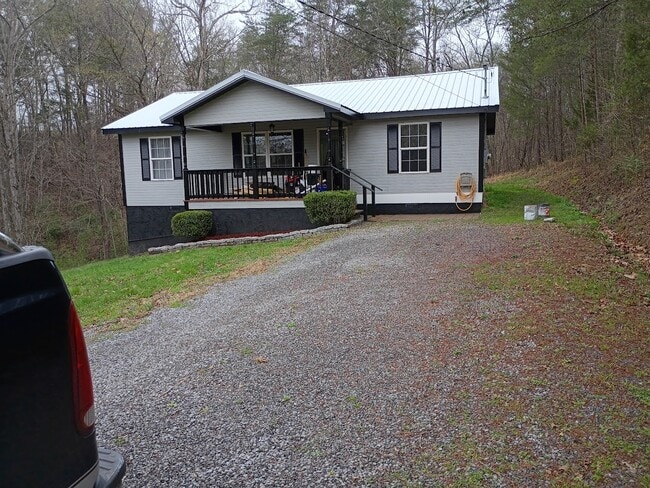 384 Highland Dr in Dunlap, TN - Building Photo - Building Photo