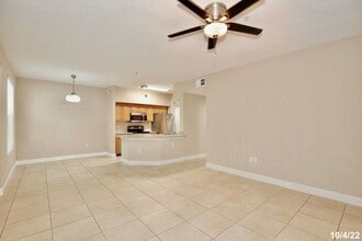 5955 Westgate Dr in Orlando, FL - Building Photo - Building Photo