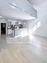 1565 32nd St in Oakland, CA - Building Photo - Building Photo