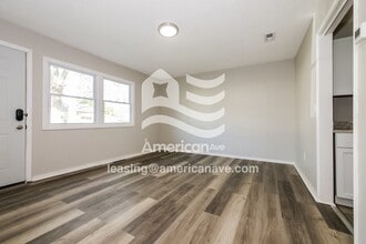 3715 Mersington Ave in Kansas City, MO - Building Photo - Building Photo