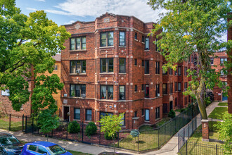 6820-6824 S Perry Ave in Chicago, IL - Building Photo - Primary Photo