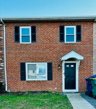 2016 Hale Ct in Wyomissing, PA - Building Photo - Building Photo