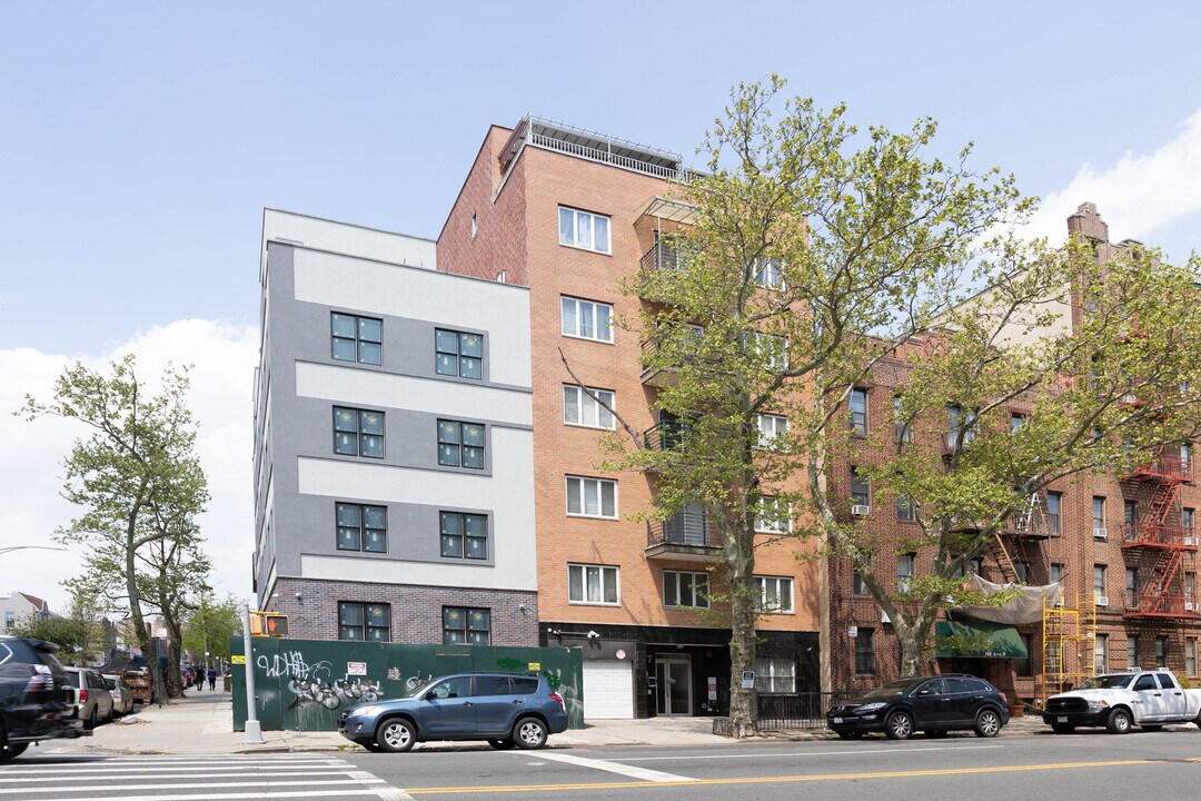 157 Avenue P in Brooklyn, NY - Building Photo