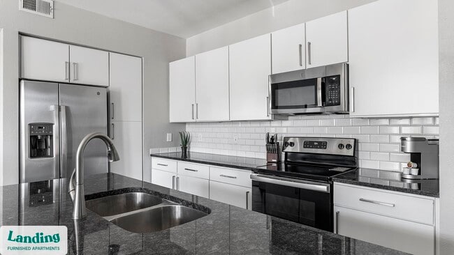 729 Junction Dr, Unit C313 in Allen, TX - Foto de edificio - Building Photo