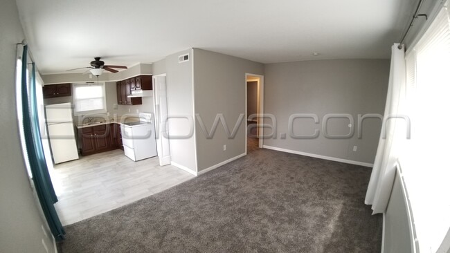 3609 Houston St NE in Cedar Rapids, IA - Building Photo - Building Photo