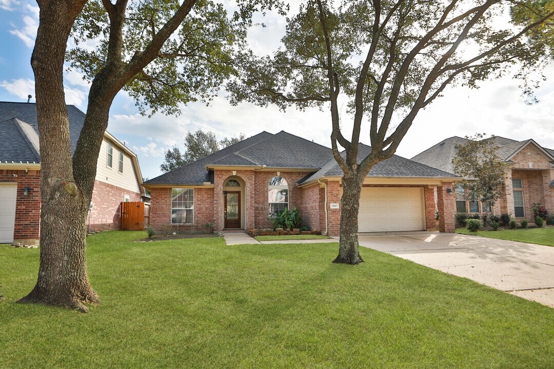 12907 Blackbrook Ln in Houston, TX - Building Photo