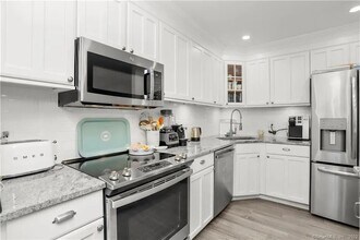 3 Seir Hill Rd in Norwalk, CT - Building Photo - Building Photo