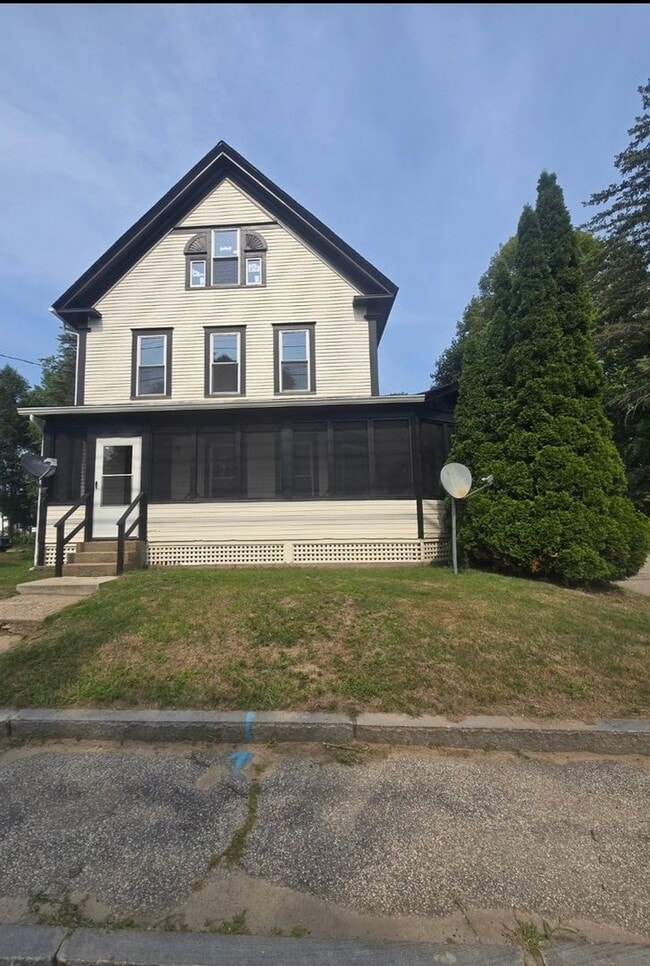 property at 53 Hall St