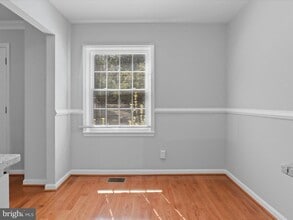 14824 Maidstone Ct in Centreville, VA - Building Photo - Building Photo