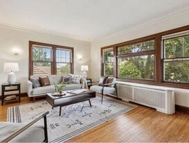 4215-4215 Cedar Ave S in Minneapolis, MN - Building Photo