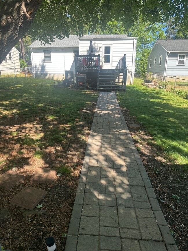 205 N Bridge St in Highland Springs, VA - Building Photo - Building Photo