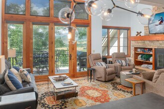 100 Aspen Ridge Dr in Mountain Village, CO - Building Photo - Building Photo