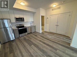 40 Palace St in Kitchener, ON - Building Photo - Building Photo