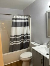 259 Sykes Ave in Virginia Beach, VA - Building Photo - Building Photo