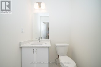 20 Dennis Ave in Brantford, ON - Building Photo - Building Photo