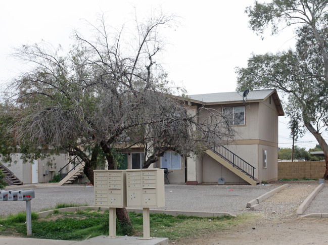 66th Drive in Glendale, AZ - Foto de edificio - Building Photo