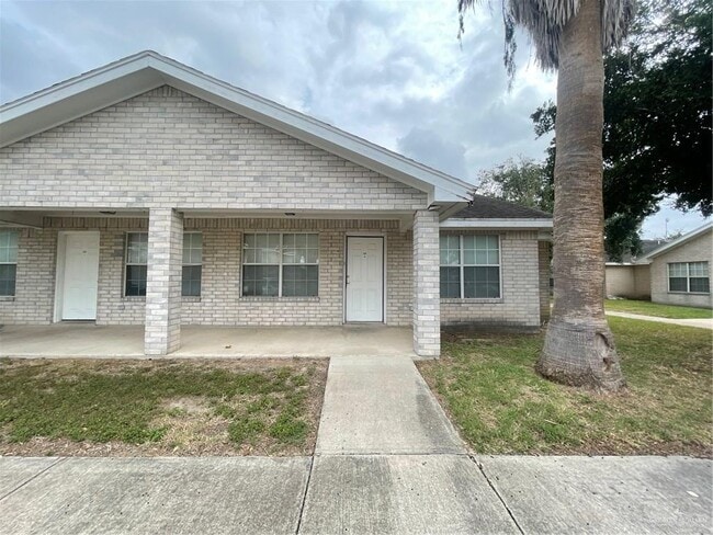property at 8 Lilia Dr