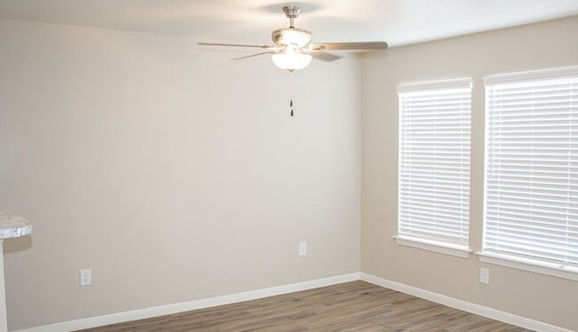 25000 FM 2100 in Huffman, TX - Building Photo - Building Photo
