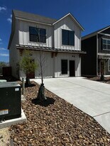 7146 Magnolia Pass in San Antonio, TX - Building Photo