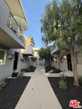 5730 Yolanda Ave in Los Angeles, CA - Building Photo - Building Photo