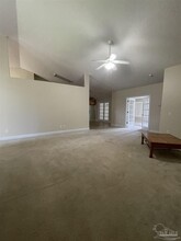 5606 Colinas Verde Dr in Milton, FL - Building Photo - Building Photo