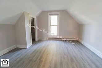 428 1/2 Lincoln Hwy E in New Haven, IN - Building Photo - Building Photo