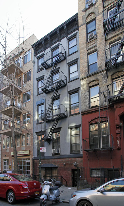 264 E 10th St in New York, NY - Foto de edificio