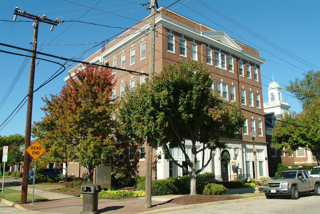 Medical Arts Senior Apartments in Newport News, VA - Building Photo