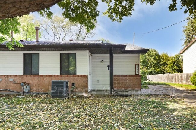 property at 1526 E 16th St